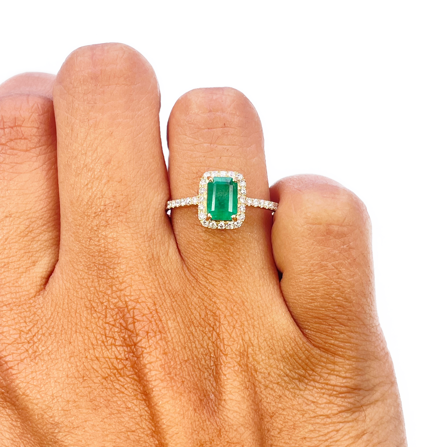 14ct Yellow Gold 4-Claw Natural Emerald & Round Diamond Ring 1.22ct