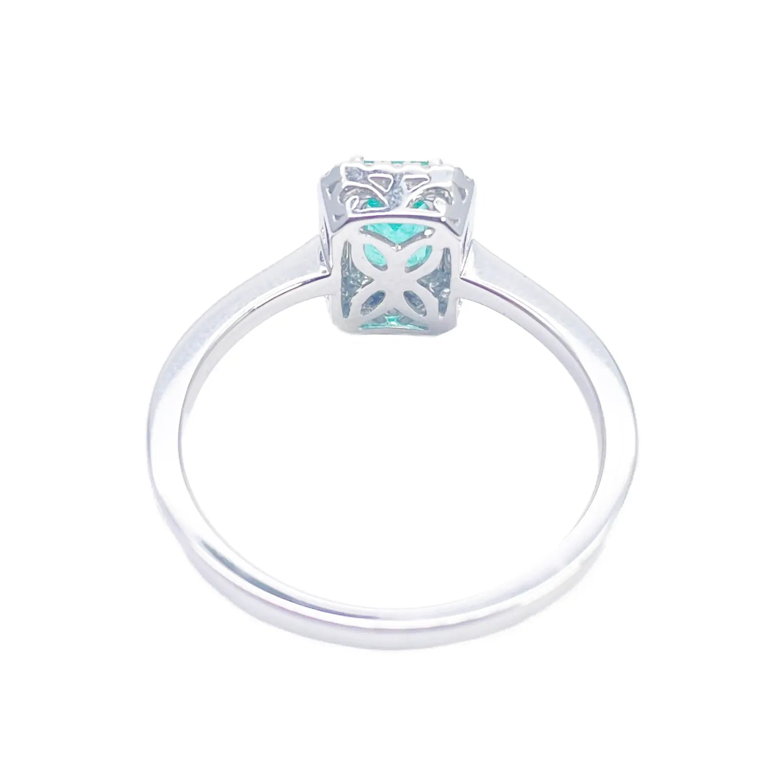 18ct Gold Natural Emerald Diamond Halo Ring Round & Emerald Cut 0.70ct  Diamond Ring