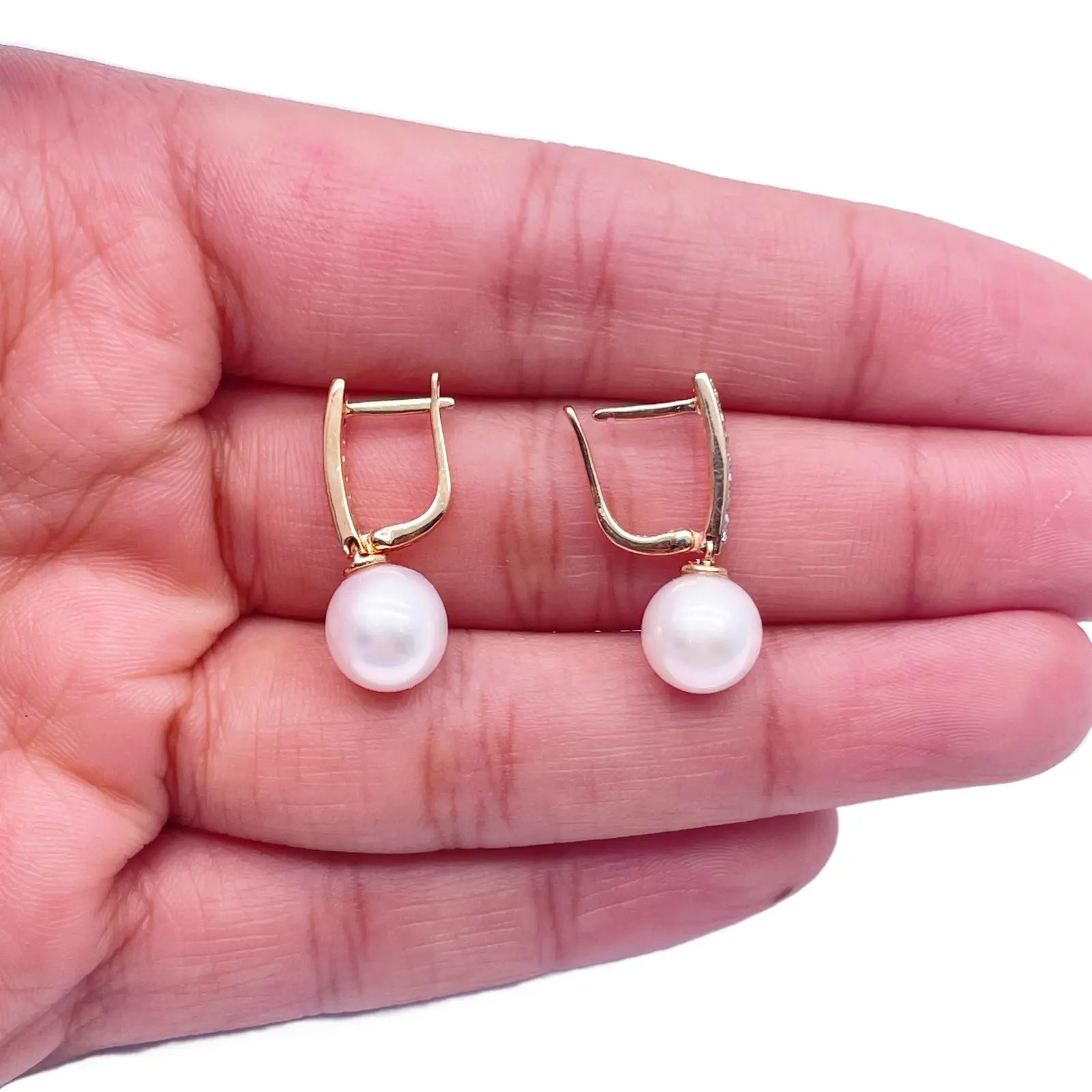 18ct Yellow Gold Freshwater Pearl & Diamonds Drop Hoop Huggie Earrings 0.10ct  Gold earring