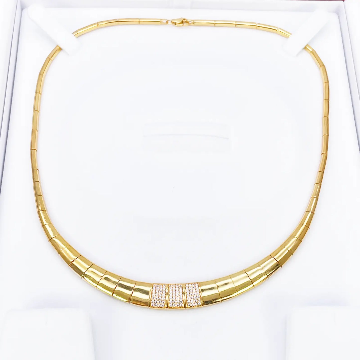 22ct Gold Cubic Zirconia Choker Necklace High Polished 15 Inches 8.8mm Width 