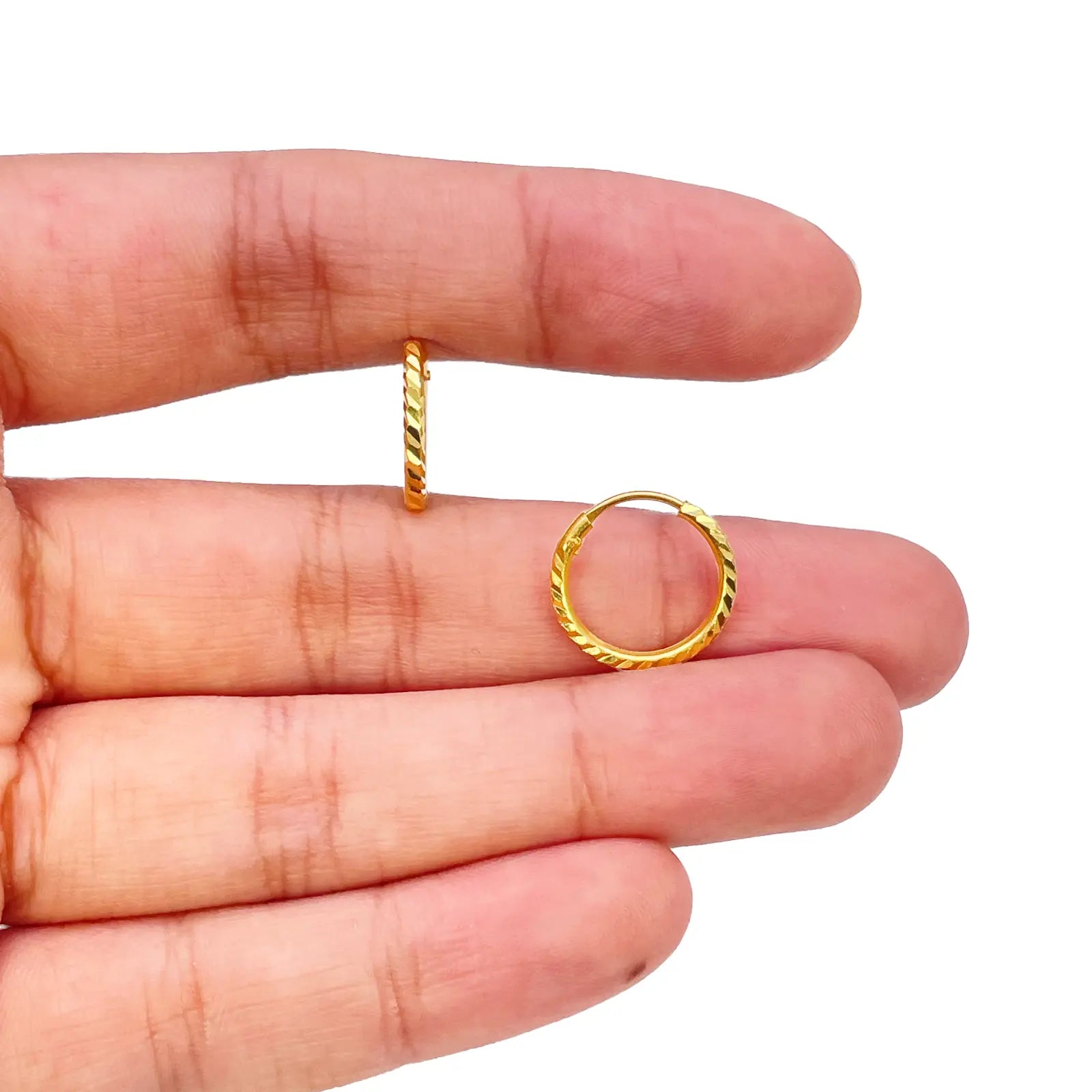 22ct Gold Hoops Diamond Cut High Polished Earrings 10.5mm Diameter  Gold earring