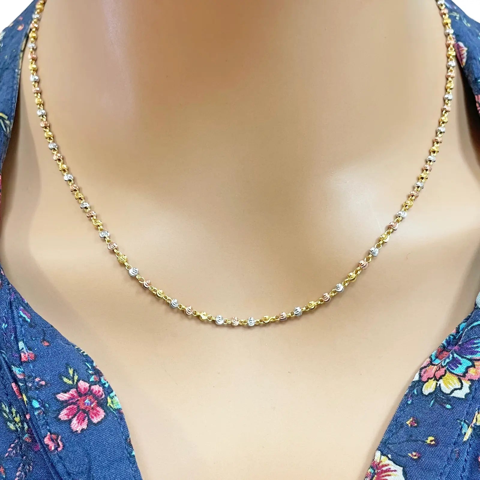 22ct Yellow Gold Tri-Colour Diamond Cut Ball Beaded Necklace 18 Inches 2.3 Width 