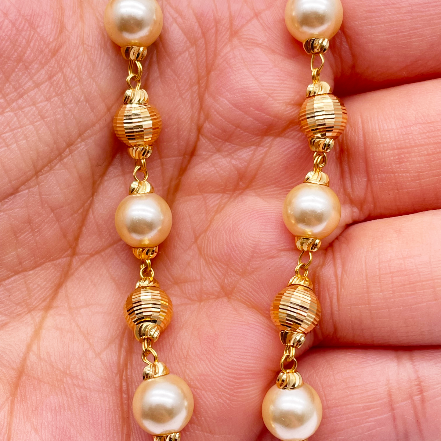 22ct Yellow Gold Pearls & Beaded Diamond Cut Ball Layered Necklace/Earrings Set