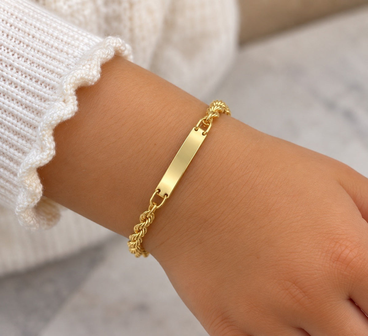 22ct Gold Polished ID Bar Bracelet Diamond Cut Rope Link Engravable